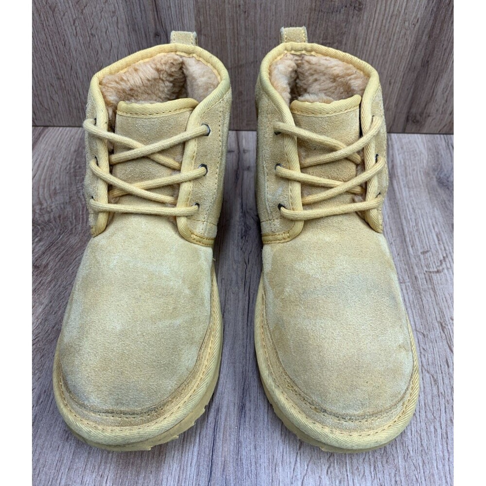 UGG Kids Neumel II Unisex Chukka Boots 1017320K Big Bird School Yellow Size 5 - Picture 4 of 16